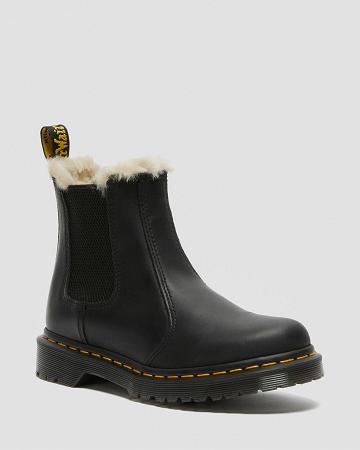 Botines Chelsea Dr Martens 2976 Faux Fur Forro Mujer Negros | MX 662QMA